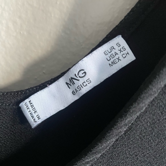 Black romper - Size Small - Picture 4 of 5